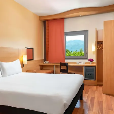 Ibis Bursa Hotel Exterior photo
