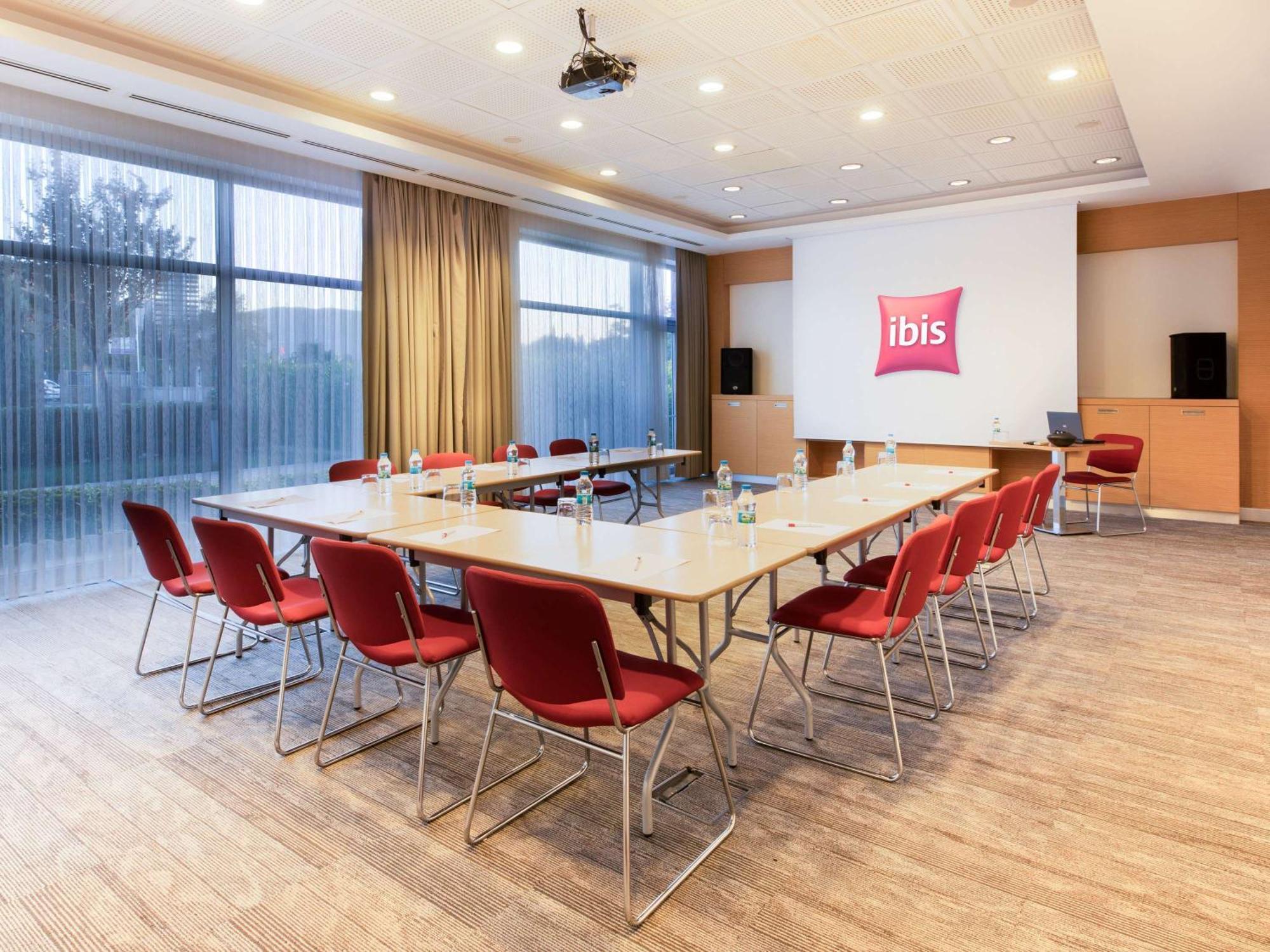 Ibis Hotel